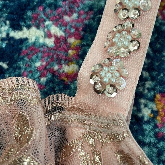 Victoria’s Secret Elegant Sparkly Pink Metallic Floral Sequins Dream Angels Bra - Picture 4 of 11